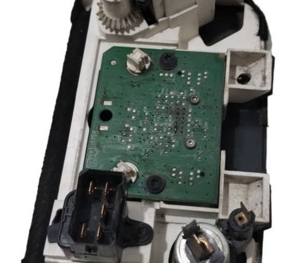 Comando Ar Ventilaçao Ford Fiesta Courier Sem A