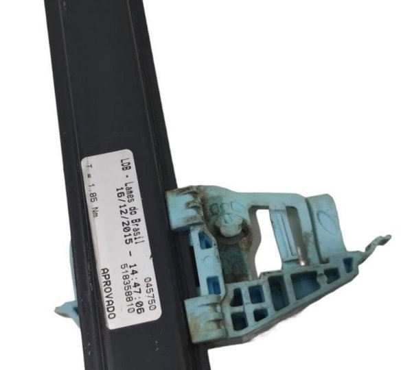 Máquina De Vidro Manual Dianteira Dir Fiat Fiorino 2014 2015
