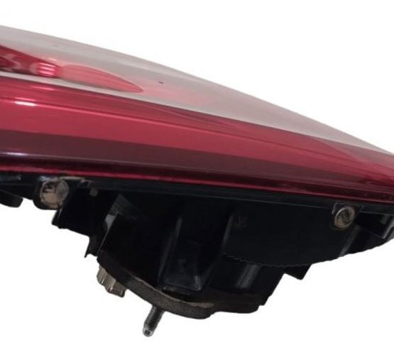 Lanterna Tampa Traseira Lado Direito Vw Fox 2019 Direito