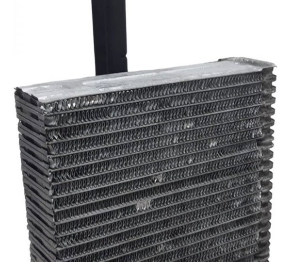 Radiador Ar Condicionado Chevrolet Corsa/prisma/celta 00/10