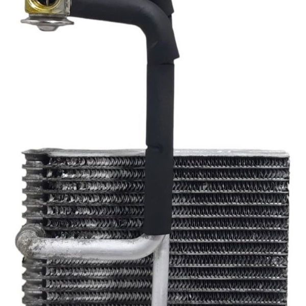 Radiador Ar Condicionado Chevrolet Corsa/prisma/celta 00/10