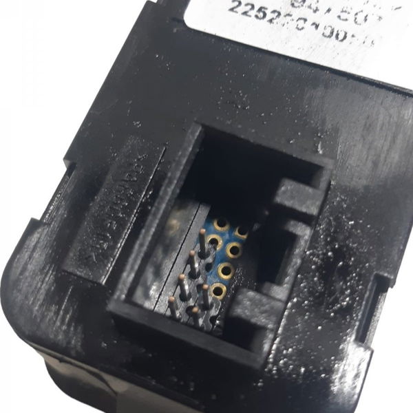 Botao Vidro Eletrico Lado Esquerdo Gm Montana 11/17