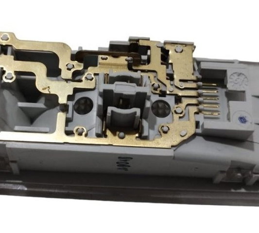 Luz De Teto Cortesia 2 Botões Renault Duster Logan Sandero