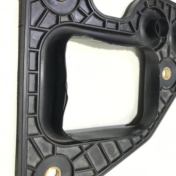 Moldura Caixa Evaporadora De Ar Fiat 519225130