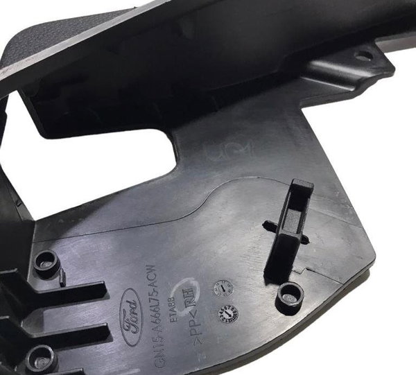 Moldura Banco Tras. Dir. Ecosport Titanium 2021 Gn15a666l75