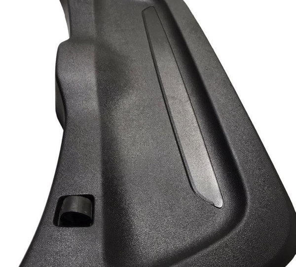 Moldura Int Tampa Traseira Onix 2012/16 Original Gm 94749965 Original Foto