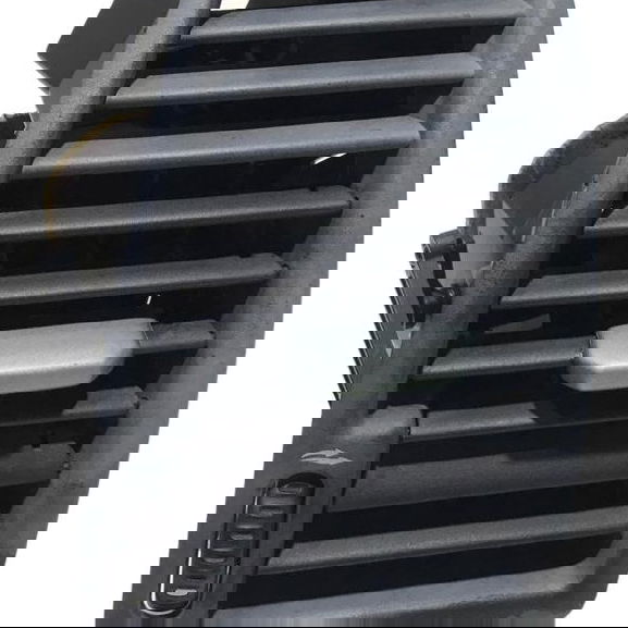 Difusor De Ar Direito Volvo Xc90 2003 A 2014 3409399
