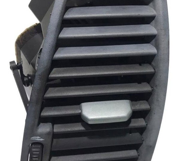 Difusor De Ar Esquerdo Volvo Xc90 2003 A 2014 3409399