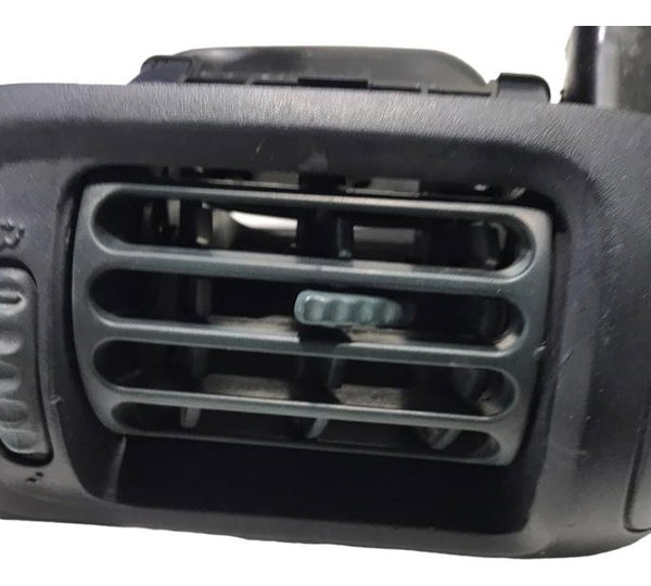 Difusor Ar Direito Renault Clio 99/11 Original 95095311