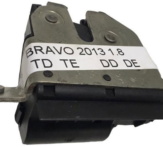 Fechadura Tampa Traseira Fiat Idea Punto Bravo 500 55701971