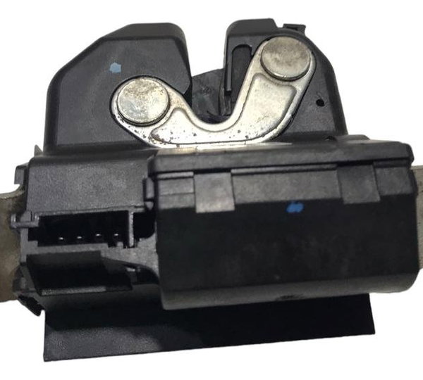 Fechadura Tampa Traseira Fiat Idea Punto Bravo 500 55701971