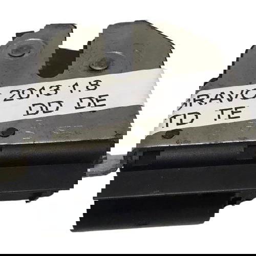 Fechadura Tampa Traseira Fiat Idea Punto Bravo 500 55701971