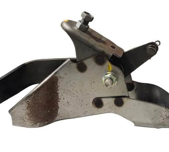 Pedal Embreagem Toyota Etios Sedan 1.5  2013 A 2018