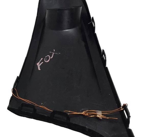 Moldura Farol Milha Lado Direito Fox Spacefox 2009 A 15 Vw