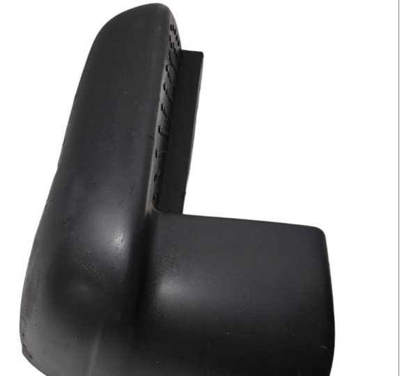 Polaina Para-choque Courier Lado Direito