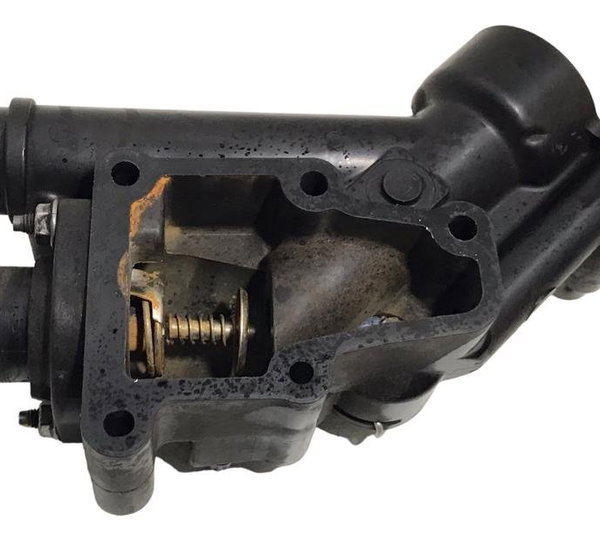Carcaca Valvula Termostatica Citroen C4 Pallas 2.0 16v 09/10