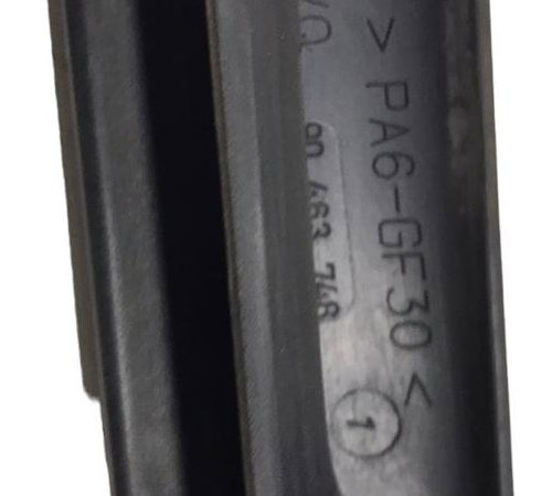 Moldura Friso Tampa Traseira Gm Vectra 1998/99 90463748