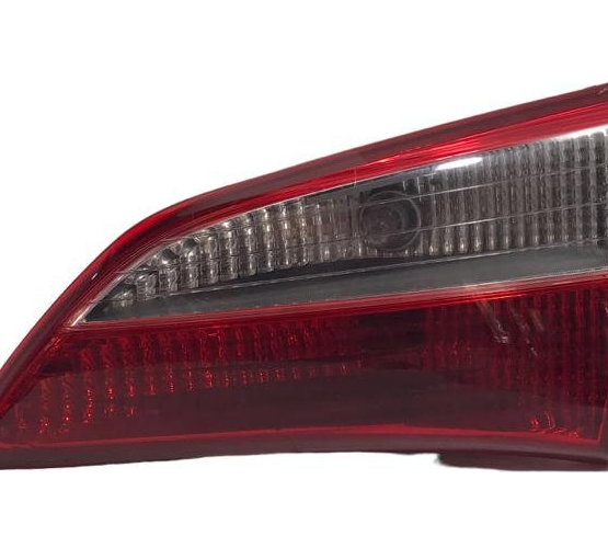 Lanterna Traseira Direita Tampa Hyundai Hb20 2012 A 2015
