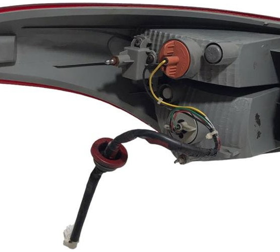 Lanterna Trasei/direi Carroceria Hyundai Hb20 2013/15