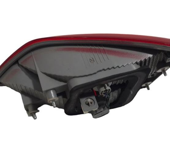 Lanterna Traseira Esquerda Tampa Hyundai Hb20 2012 A 2015