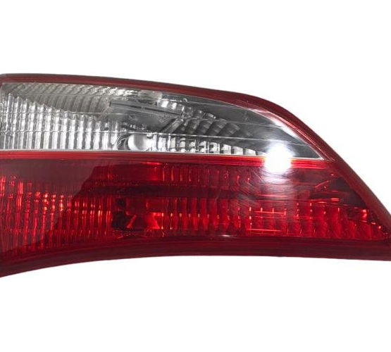 Lanterna Traseira Esquerda Tampa Hyundai Hb20 2012 A 2015