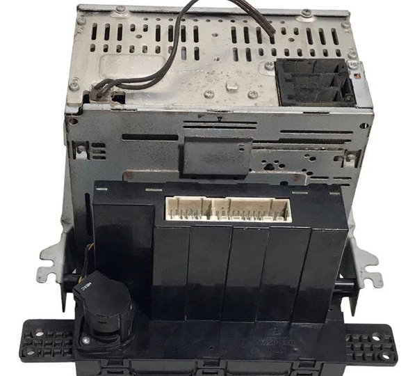 Radio/comando Ar Cond Digital Tucson 2015/2016 972502e201