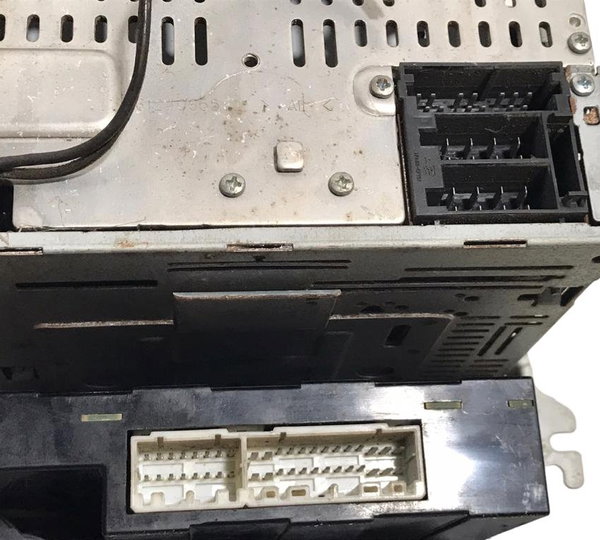 Radio/comando Ar Cond Digital Tucson 2015/2016 972502e201