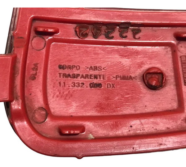 Refletor Olho Gato Fiat Palio Novo Sporting Direi 12 A 16.