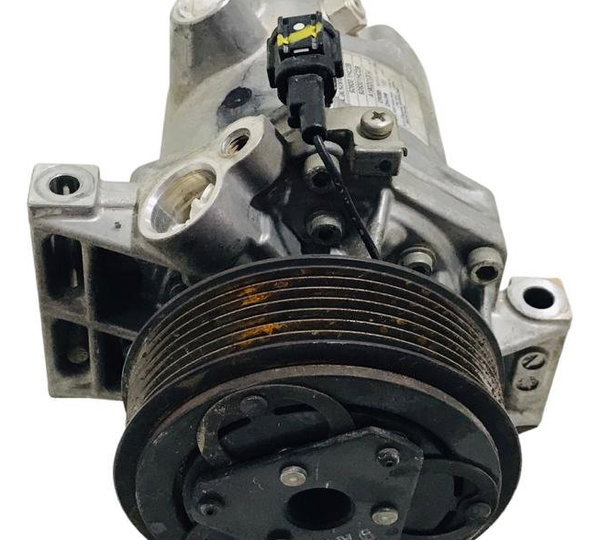 Compressor Do Ar Condicionado Nissan Versa 1.6 16v 2019
