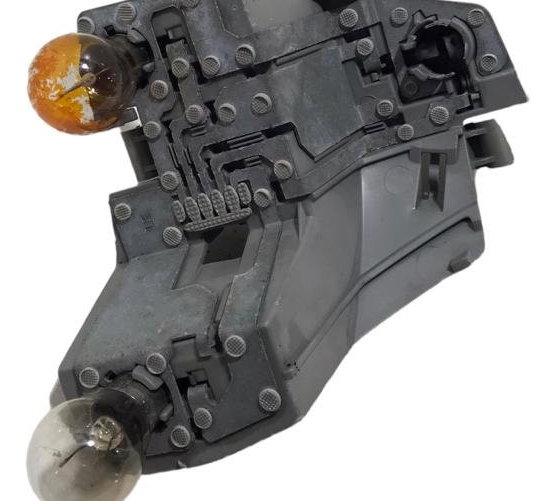 Circuito Soquete Lanterna Trasei Esquerda Ford Ka 2008/2013