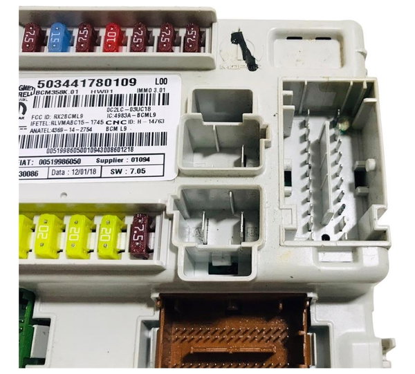 Caixa De Fusível Fiat Argo Drive 1.0 2018 503441780109