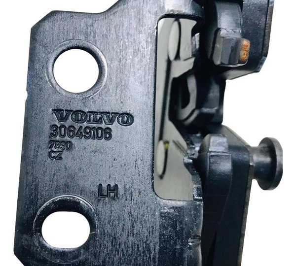 Trava Esquerda Porta Malas  Volvo Xc90 2003 A 2014 30649106