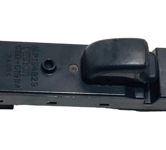 Botão Do Vidro D/direita Mitsubishi Pajero / Galant Mr194829