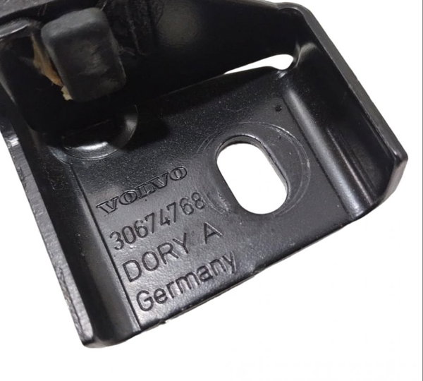 Trava Direita Do Porta Malas Volvo Xc90 2003 A 2010