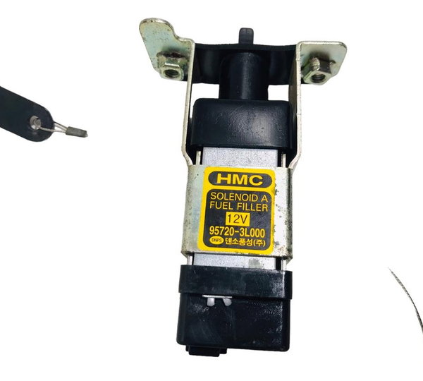 Trava Portinhola Tanque Hyundai Azera V6 2011 957203l000