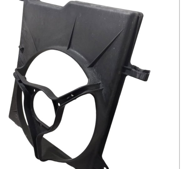 Defletor S/ Ventoinha Gm Monza Kadett S/ar Condicionado