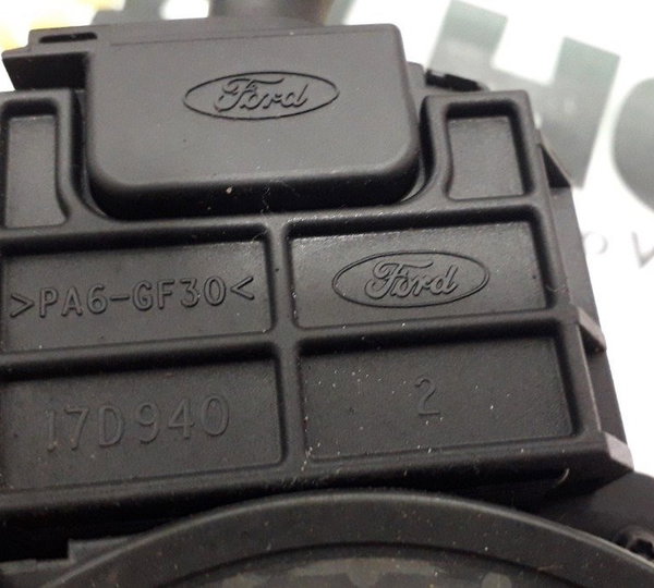 Chave De Seta E Limpador Ford Focus 2010/11 Original