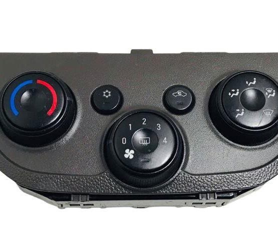 Comando Controle Ar Condicionado Gm Cobalt 2012 A 2015