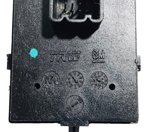 Botão Vidro Elétrico Lado Esquerdo Gm Onix 2013/2017