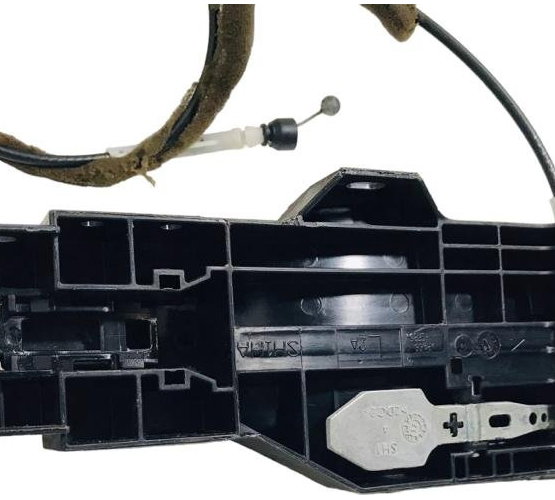 Maçaneta Externa Porta D.esquerda Nissan Versa 2015 Usada