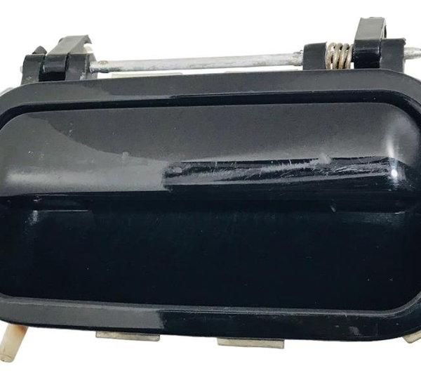 Maçaneta Externa Porta Esquerda Gm Corsa Classic 97/12 Usado