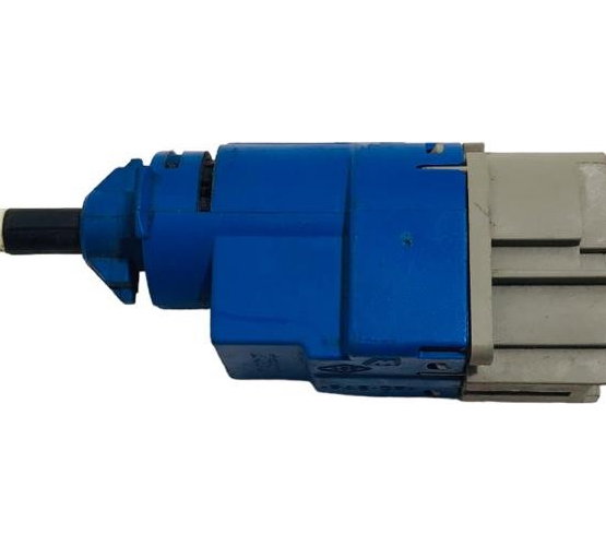 Interruptor Pedal De Embreagem Renault Sandero Duster  Kwid