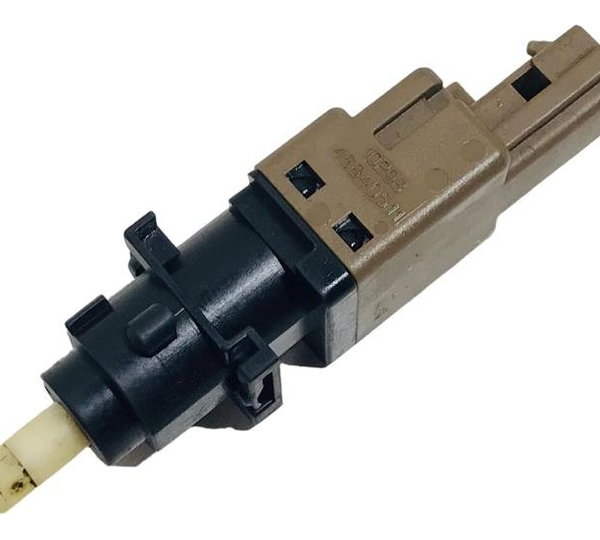 Interruptor Pedal Embreagem Fiat Palio Siena 46840511