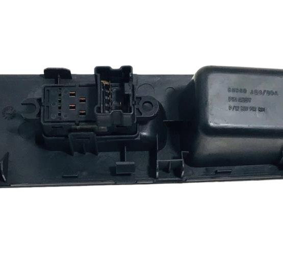 Moldura / Botão Vidro Eletrico D/direita Nissan X Trail