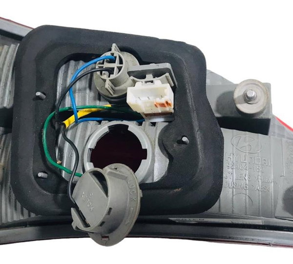 Lanterna Traseira Porta Malas L/direito Hyundai Hb20 2012/14