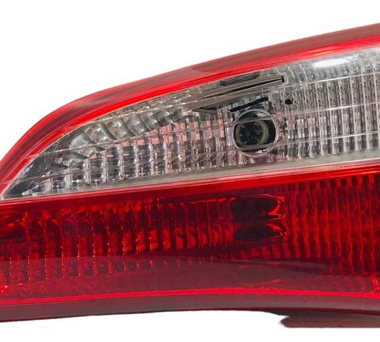 Lanterna Traseira Porta Malas L/direito Hyundai Hb20 2012/14