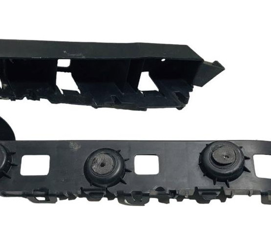 Guia Para Choque Traseiro Direito Gm Prisma 13/16 94746979