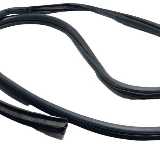 Borracha Porta D/e Mitsubishi L200 Triton Hpe-s 2.4 2020/21