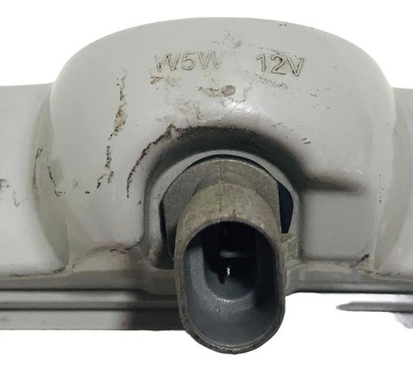 Lanterna / Luz De Placa Chevrolet Onix Joy 2019 13526495