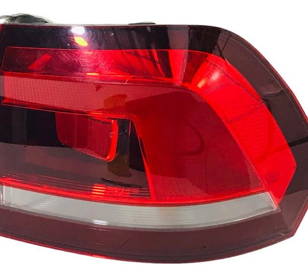 Lanterna Traseira Direita Vw Fox 2015/19